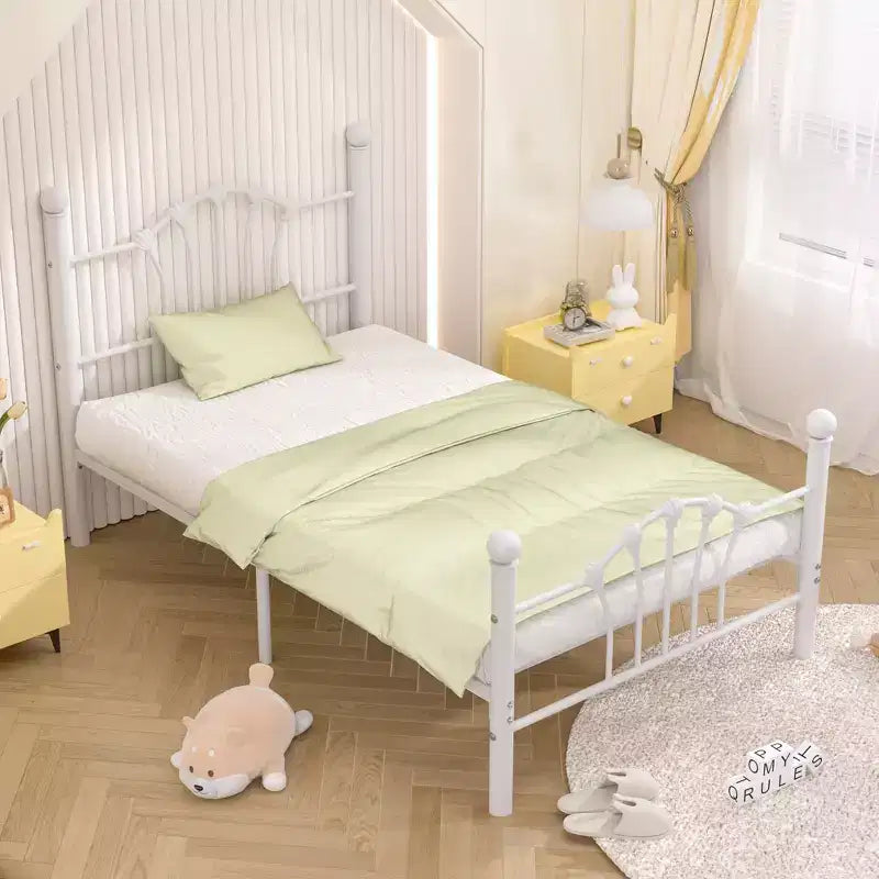 Cadre de lit simple avec tête de lit et pied de lit, lit plateforme moderne en métal