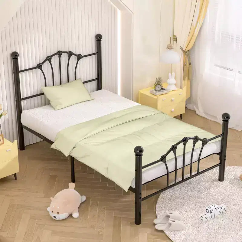Cadre de lit simple avec tête de lit et pied de lit, lit plateforme moderne en métal